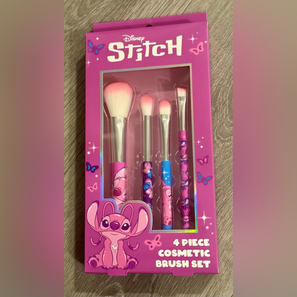 New Disney Stitch - Angel 4pc Cosmetic/Makeup Brush Set